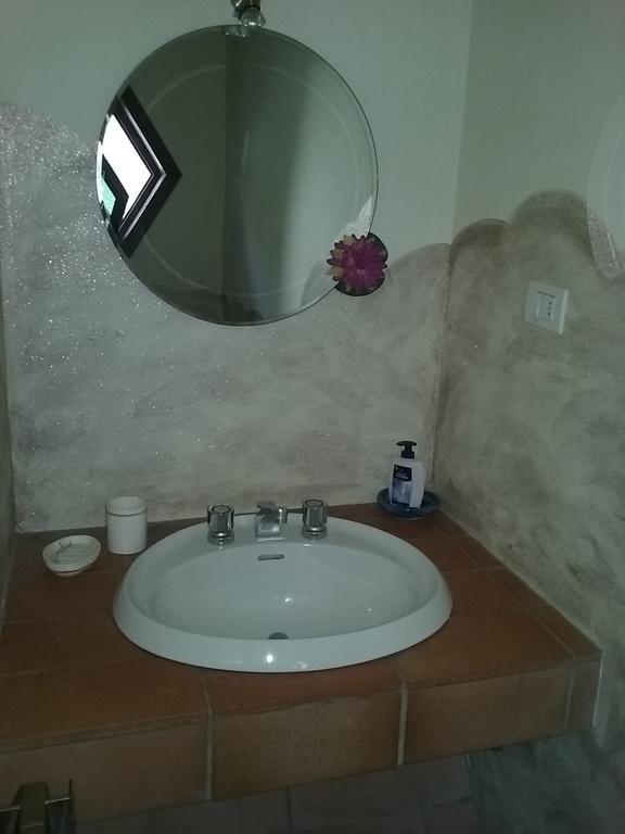 Casa Virgilio Bed & Breakfast Fosdinovo Room photo