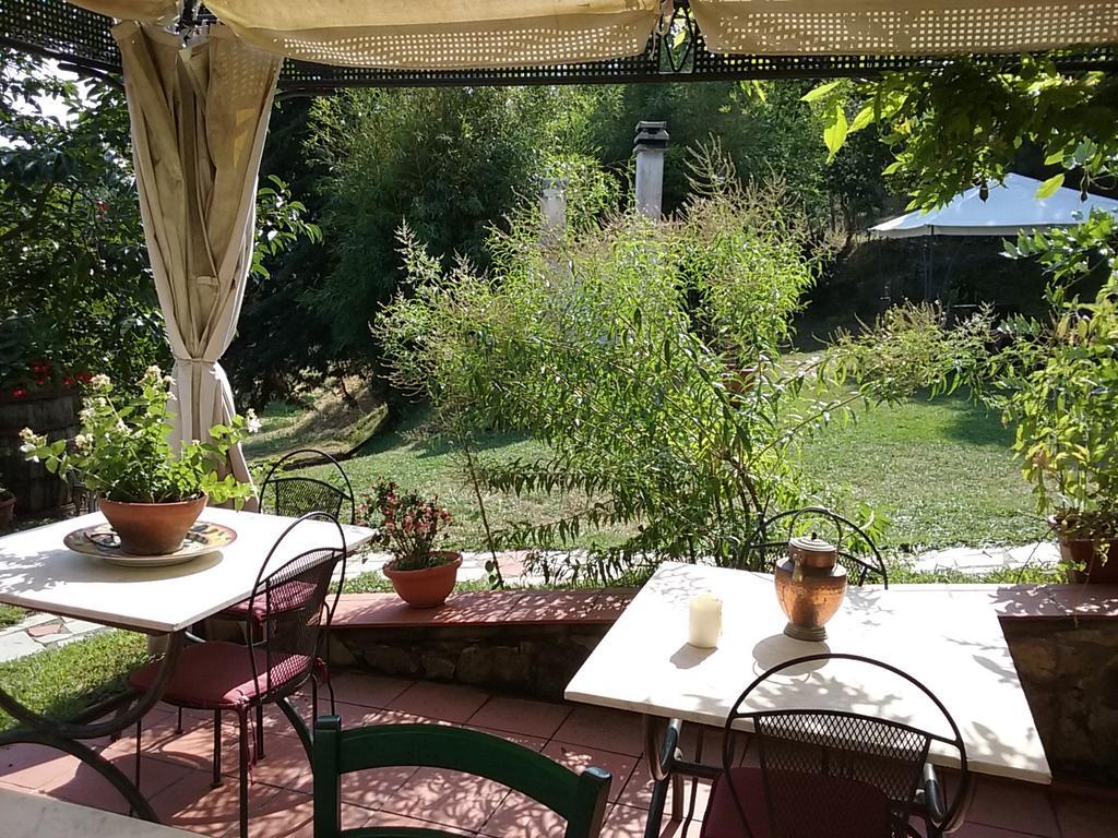 Casa Virgilio Bed & Breakfast Fosdinovo Exterior photo