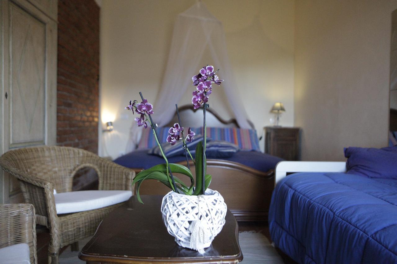 Casa Virgilio Bed & Breakfast Fosdinovo Exterior photo
